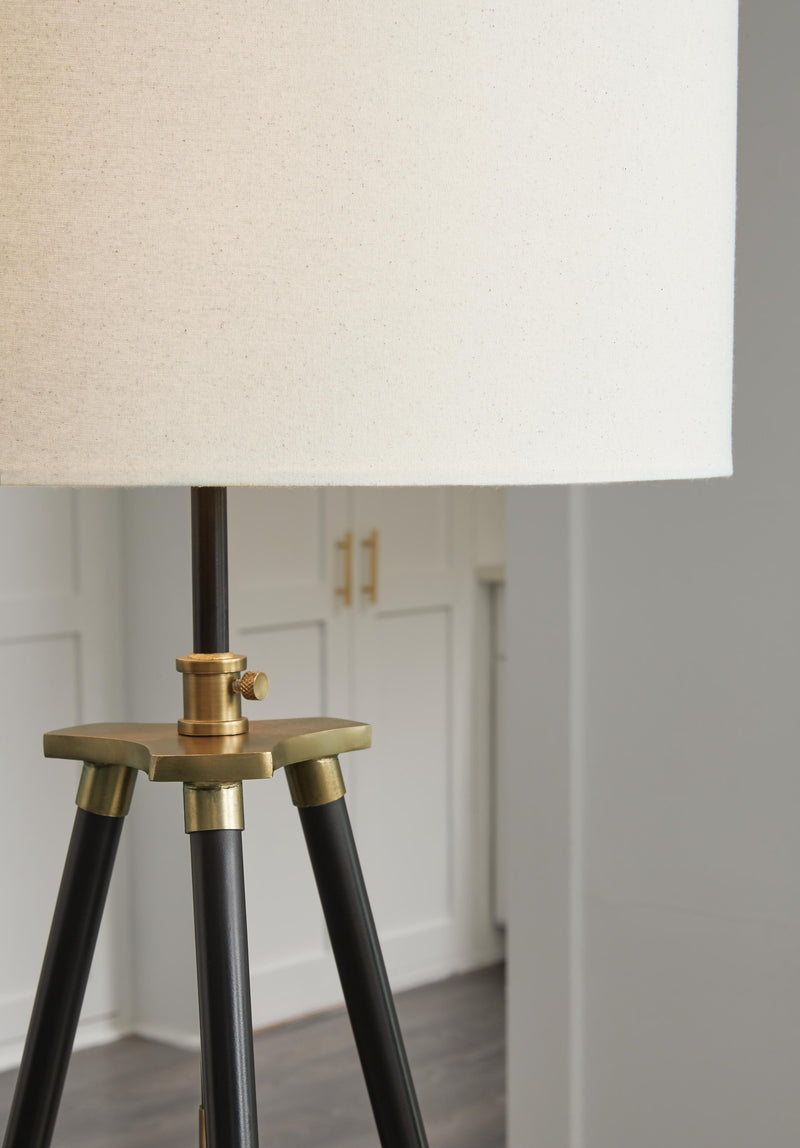 Cashner Floor Lamp