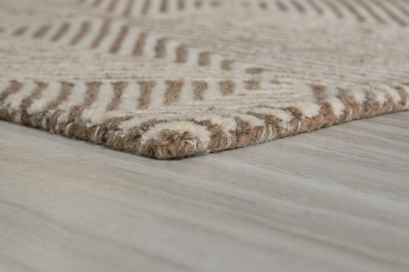 Jadott 5' x 7' Rug