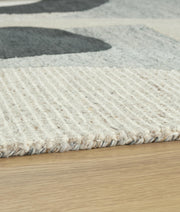Edrickhill 8' x 10' Rug